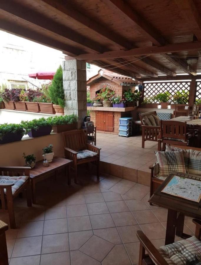 Apartments And Rooms Villa Lina Split Exterior foto