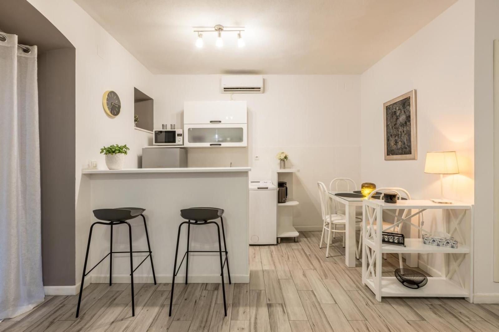 Apartments And Rooms Villa Lina Split Exterior foto