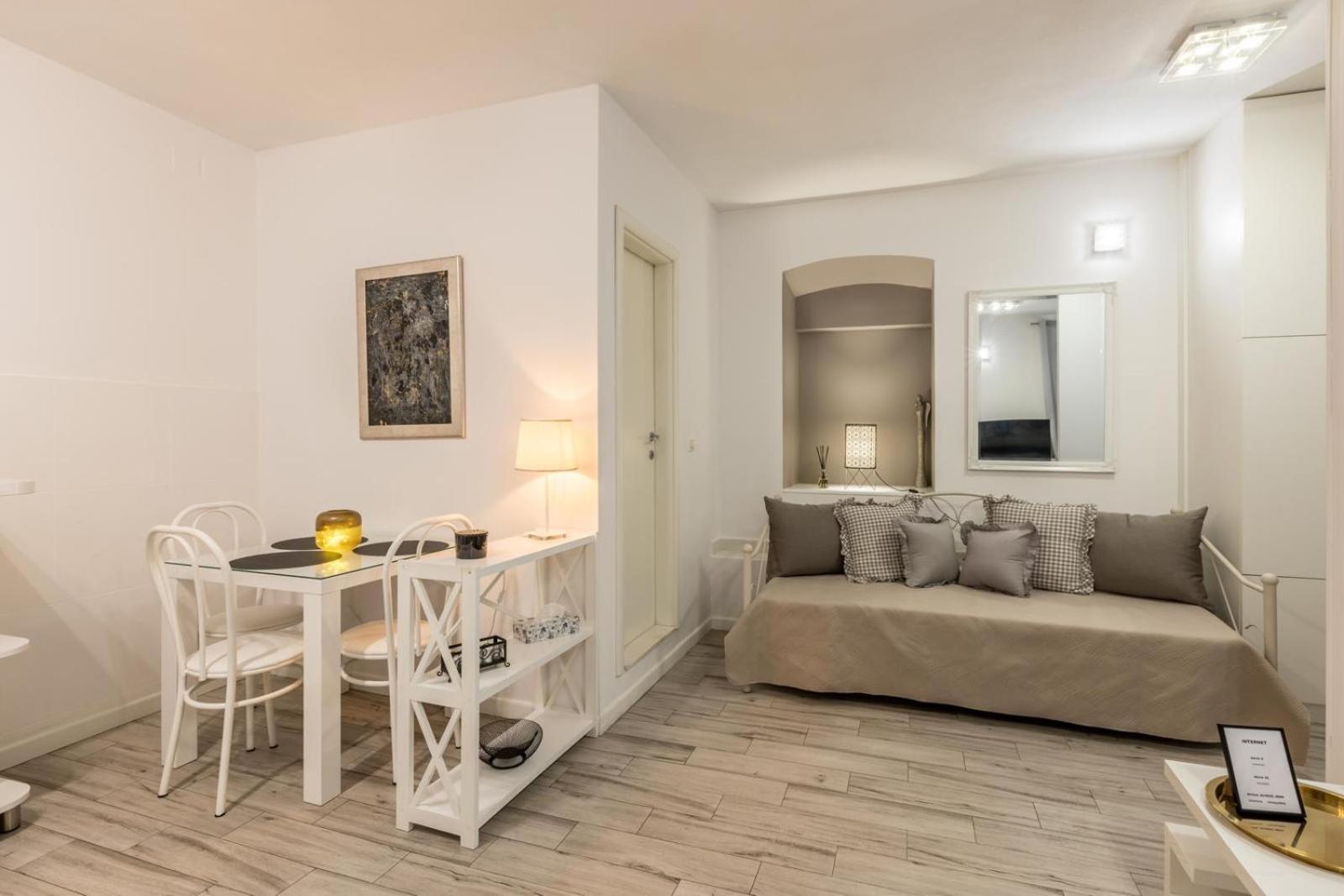 Apartments And Rooms Villa Lina Split Exterior foto