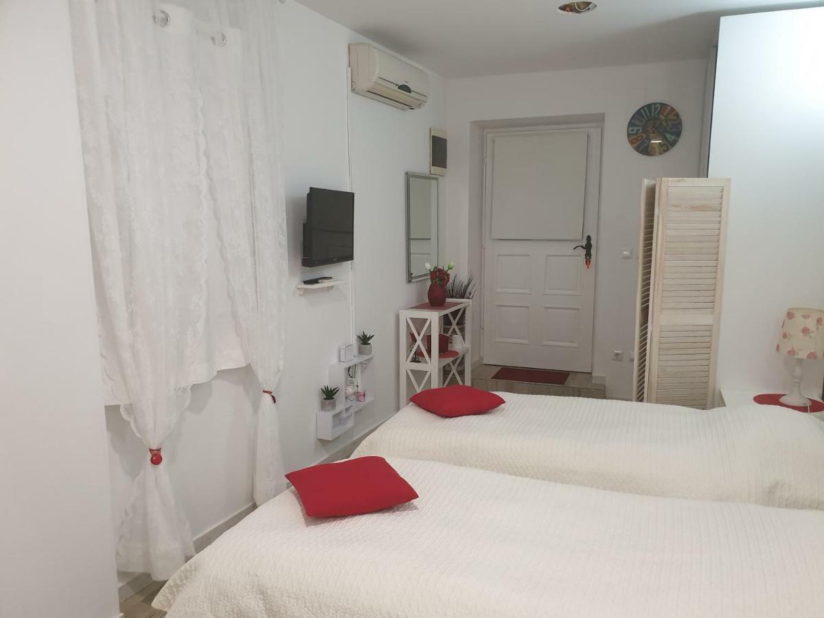 Apartments And Rooms Villa Lina Split Exterior foto