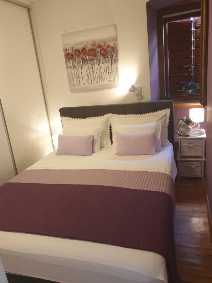 Apartments And Rooms Villa Lina Split Exterior foto